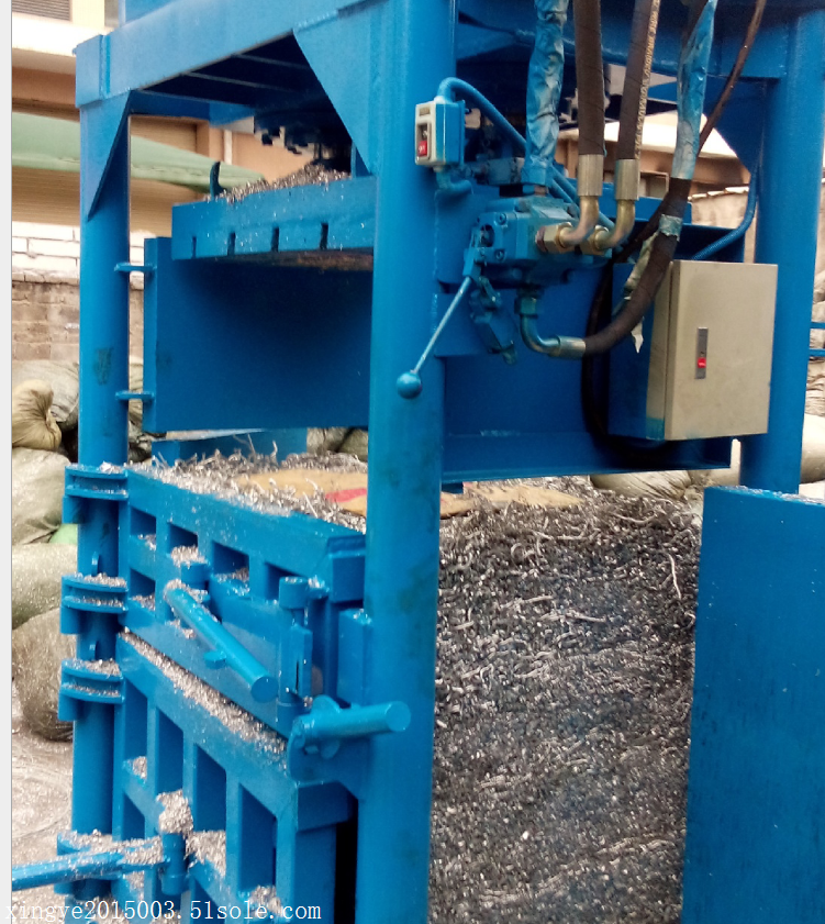 焦作市　 紙箱壓縮打包機報價  廢紙箱打包機廠家