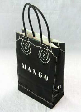 番禺生產(chǎn)紙袋，番禺紙袋制作供應(yīng)商家，番禺紙袋批發(fā)