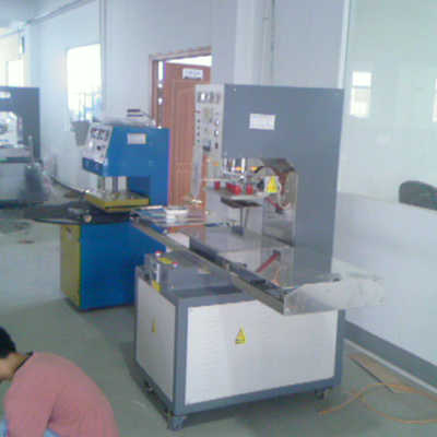 國弛強(qiáng)膠帶包裝機(jī)-高頻膠帶包裝機(jī) 7折起供貨