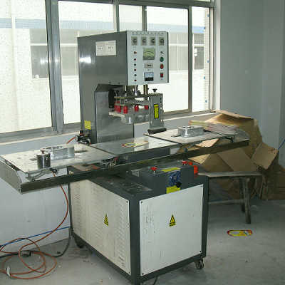 高頻機(jī)報(bào)價(jià)|高頻皮革切邊機(jī)|國弛強(qiáng)(無錫)高周波