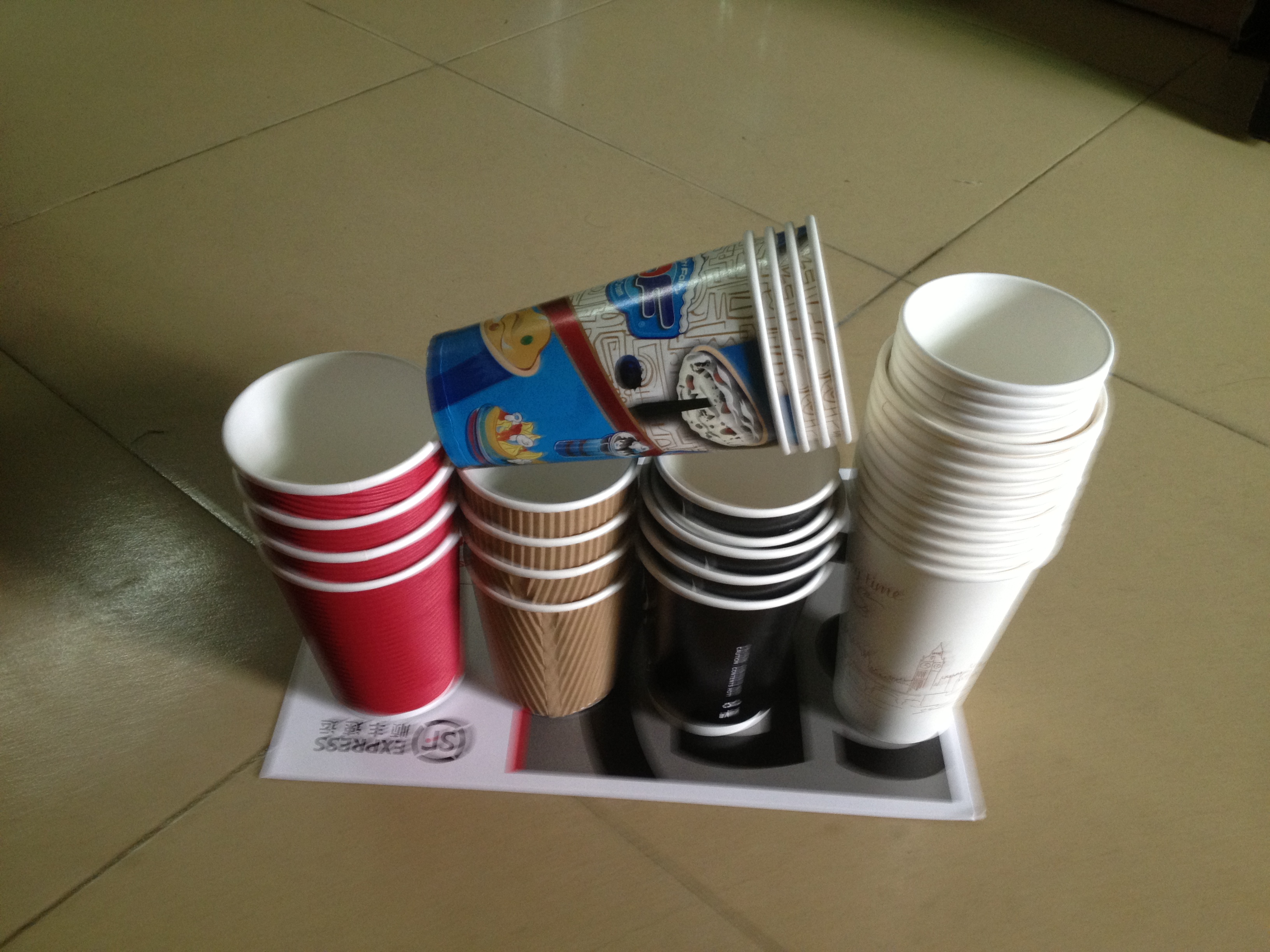 專業生產訂制廣告紙杯