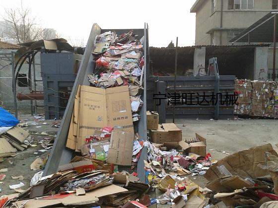 供應(yīng)超低價(jià)半自動(dòng)廢紙打包機(jī)紙殼打包機(jī)廠家直銷