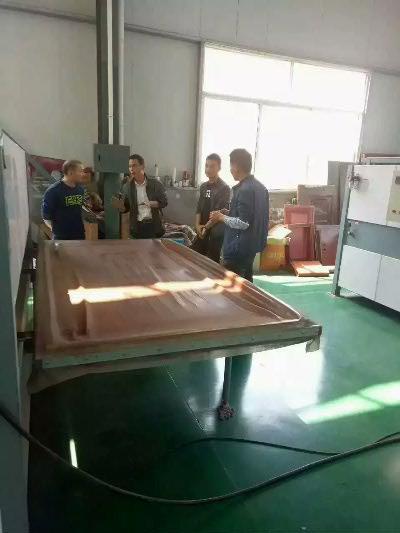 上海盧灣木紋轉印機，轉印紙自動脫落。