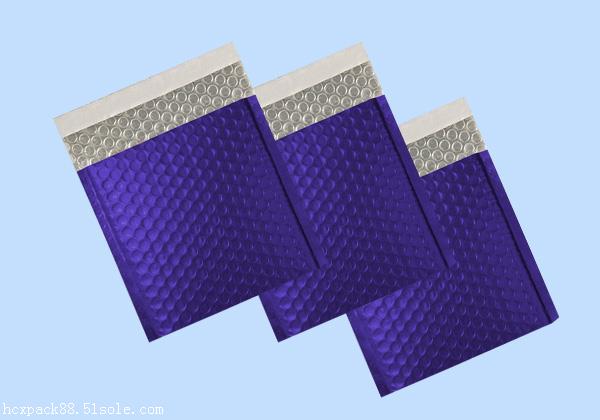 深圳市華彩興包裝材料有限公司專業生產藍色鍍鋁膜復合氣泡信封袋