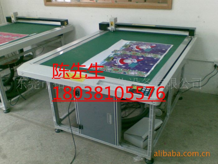 【深圳供應(yīng)】紙箱、彩盒平臺電腦打樣機