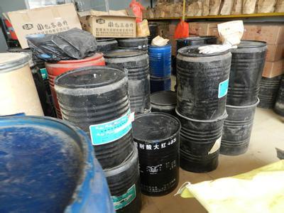 連云港回收過期網印油墨-江蘇回收膠印油墨