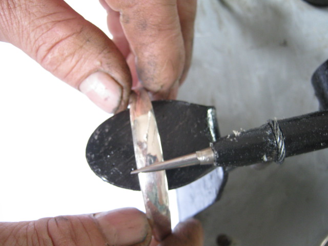 金銀首飾壓光機/深圳金銀首飾壓光機/13713765959