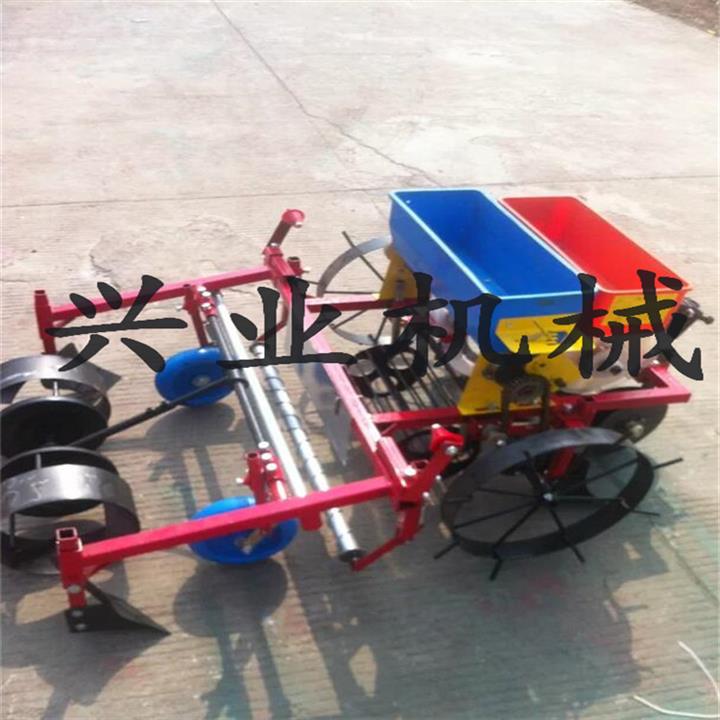 玉米播種覆膜機   花生精播覆膜機   手扶小型花生播種機