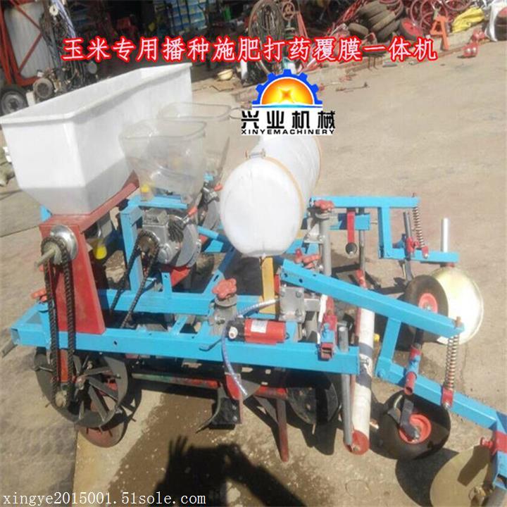 新款施肥起壟覆膜機 花生覆膜噴藥一體機 播種覆膜機