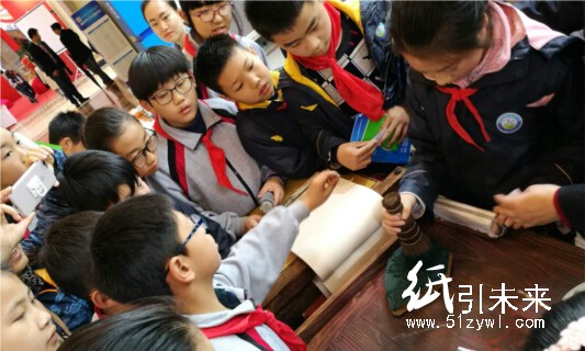 木版水印 體驗(yàn)傳統(tǒng)印刷工藝