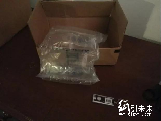 沒有 Labo 沒關系,亞馬遜的紙箱同樣「騷」得不行