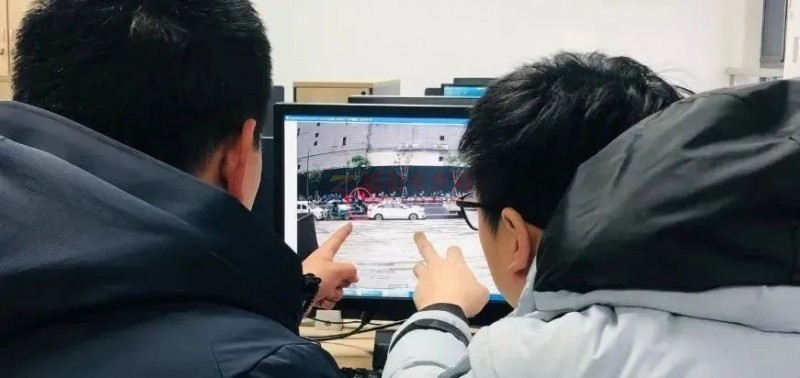 印刷機紙板被盜